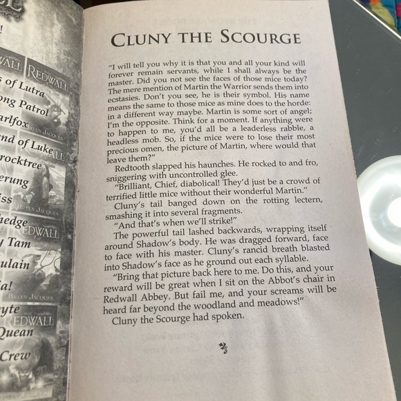 Redwall Where Legends are Made by Brian Jacques, paperback - Picture 4 of 5